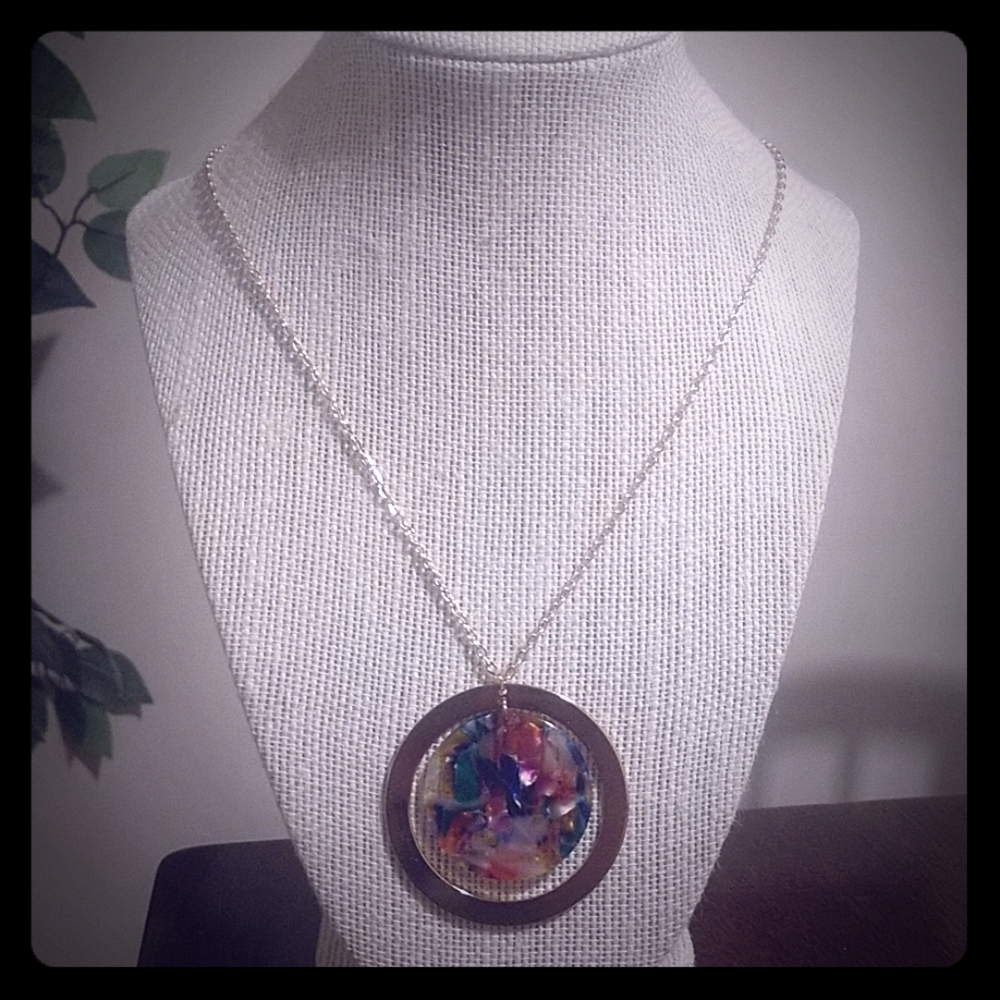 Circular Pendant Necklace
